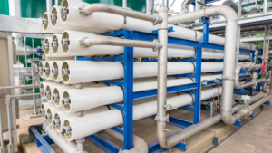 Industrial high purity water system with reverse osmosis membranes and filtration equipment