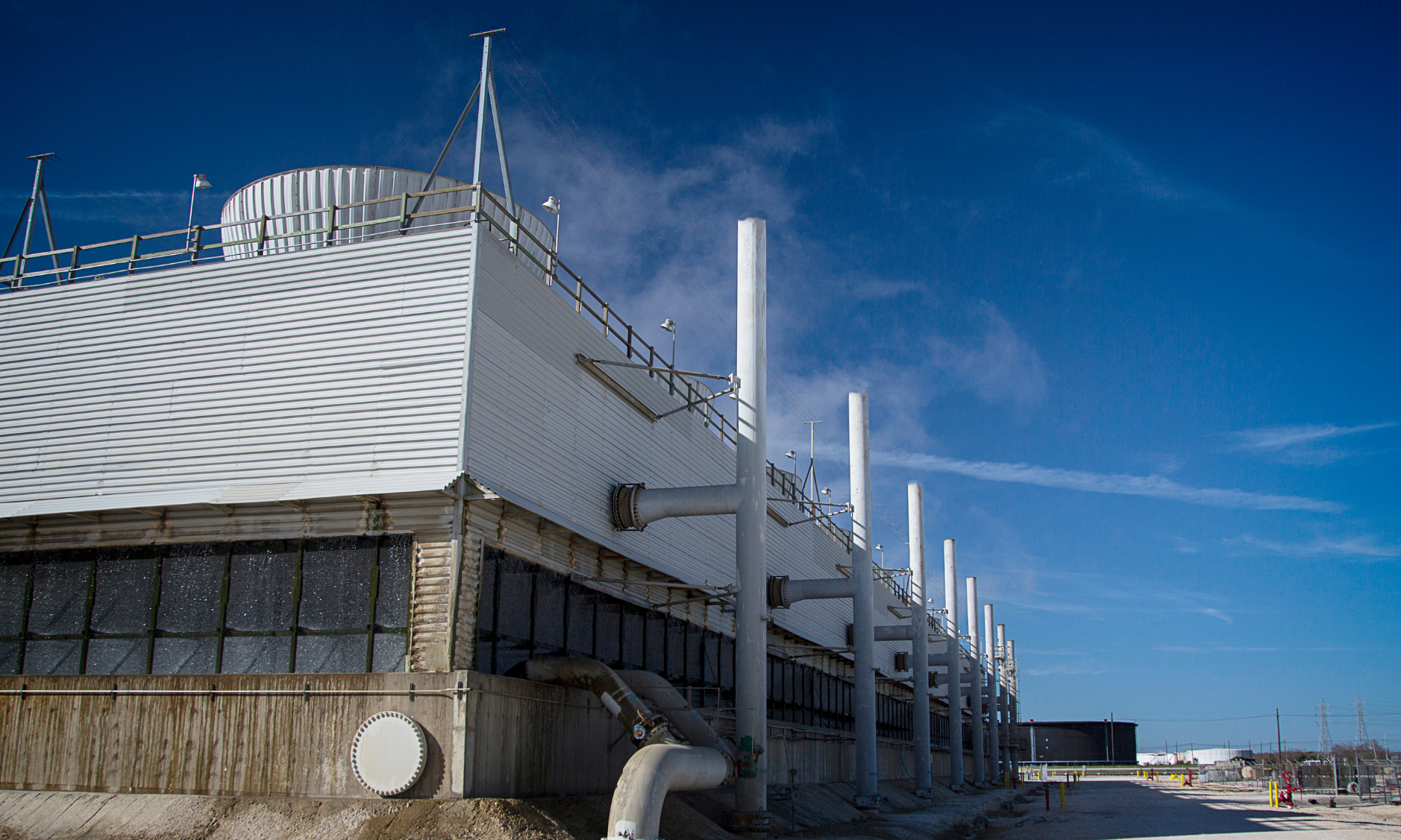 Industrial cooling tower system supporting efficient and sustainable water treatment operations